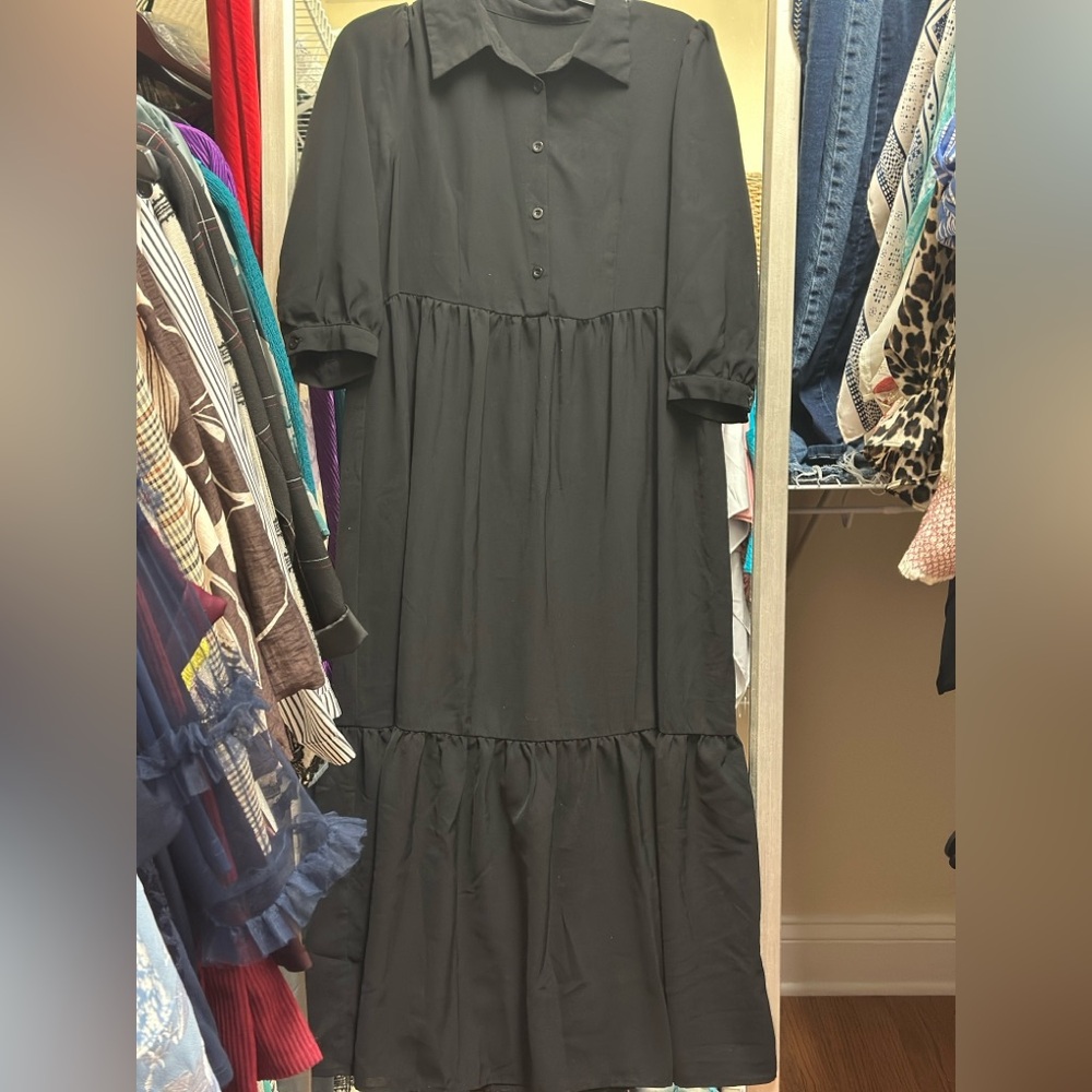 Elegant Black Midi Dress